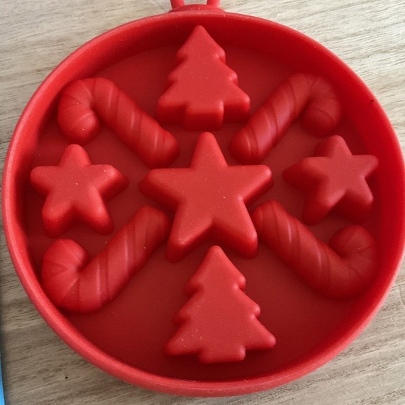 Silicone Molds  Multipurpose Christmas Faux Candy  Molds Lot Of 2 - Picture 6 of 6